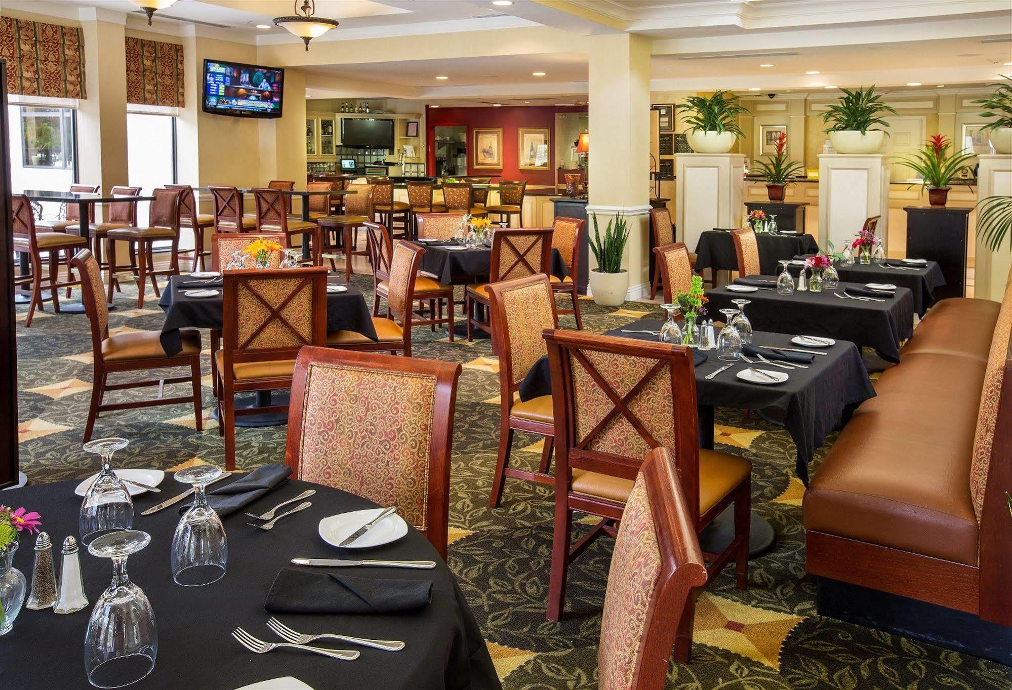 Hilton Garden Inn San Diego Del Mar Eksteriør billede