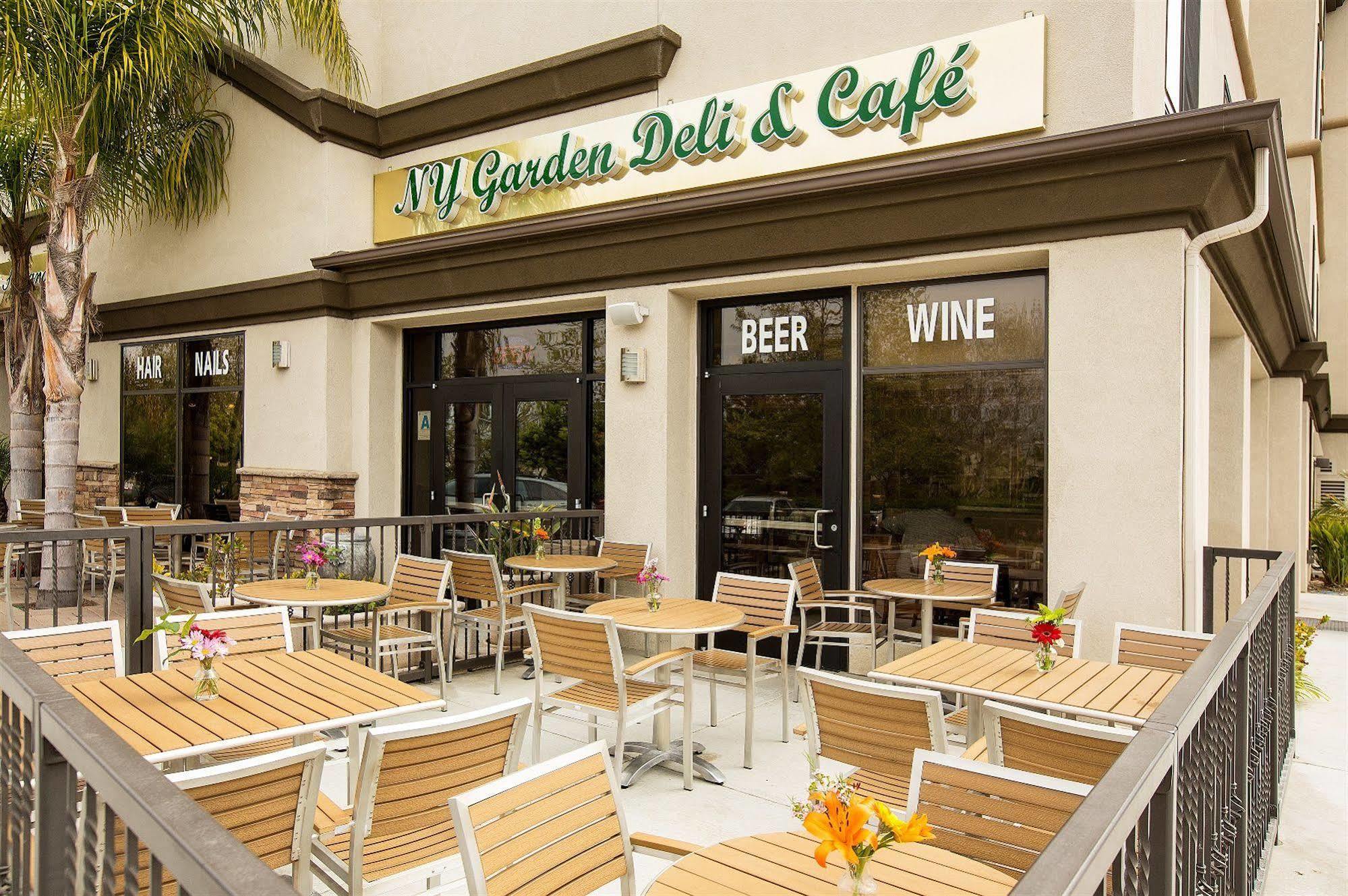 Hilton Garden Inn San Diego Del Mar Eksteriør billede